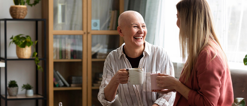 luis-felipe-sallum-imagem-interna-conversando-com-sua-familia-e-amigos-sobre-o-cancer